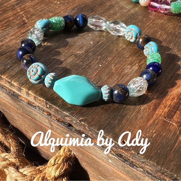 - Maximalist silver statement lapis lazuli beaded bracelet - Picture 1 of 5